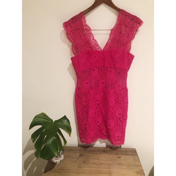 Pink Cut out BCBG dress - Picture 2 of 7